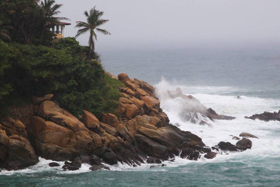 Hallan restos humanos en Acapulco