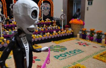Gobierno de SLP preserva tradiciones con apoyo de las dependencias