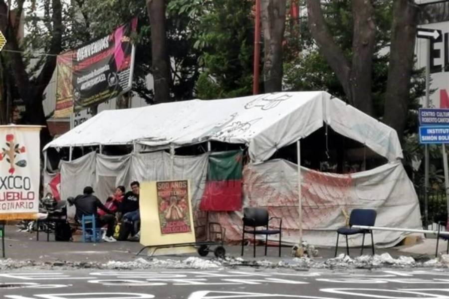 Reitera GCDMX llamado al diálogo a manifestantes que bloquean Avenida México-Coyoacán