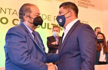 SLP rinde homenaje a Teófilo Torres Corzo en Palacio de Gobierno