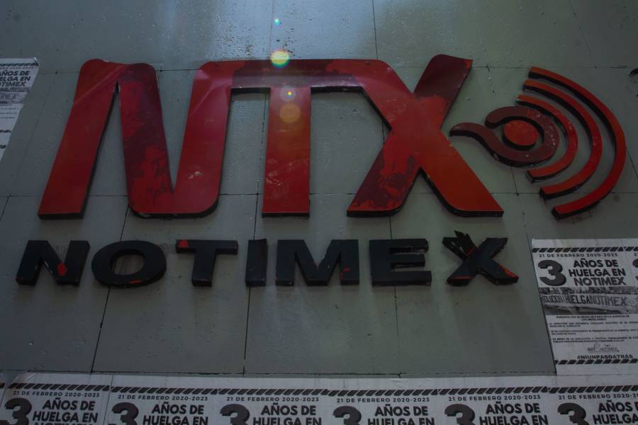 AMLO envía iniciativa para liquidar Notimex con indemnización para trabajadores