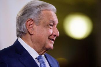 AMLO celebra que se desistieran de amparos para no distribuir los libros de texto en Chihuahua