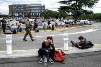 Evacuan varios aeropuertos regionales en Francia por amenazas de atentado