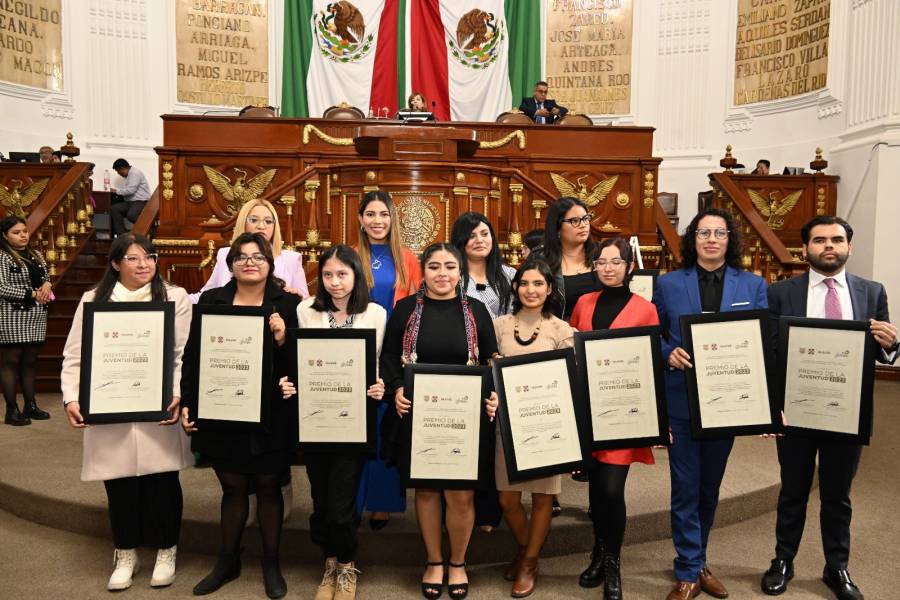 Reconoce Congreso labor de personas jóvenes