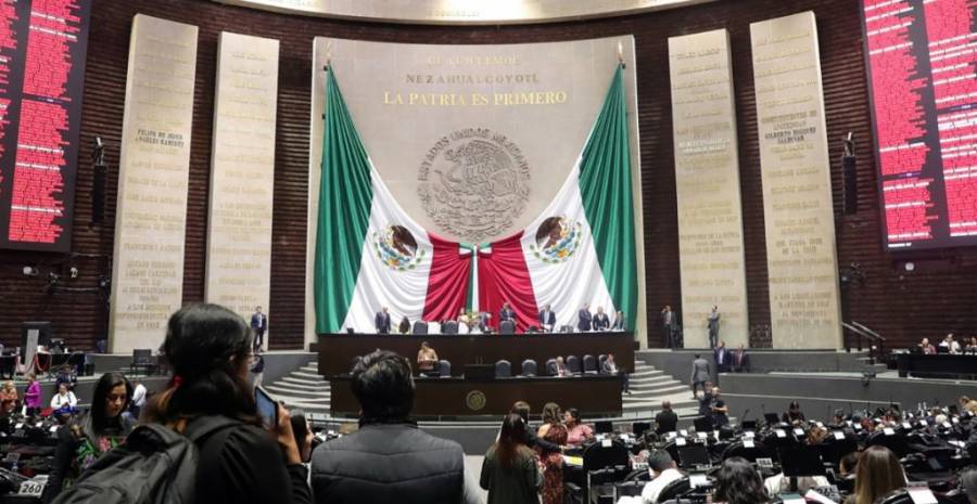 Reanudan debate sobre dictamen de la Ley de Ingresos de la Federación