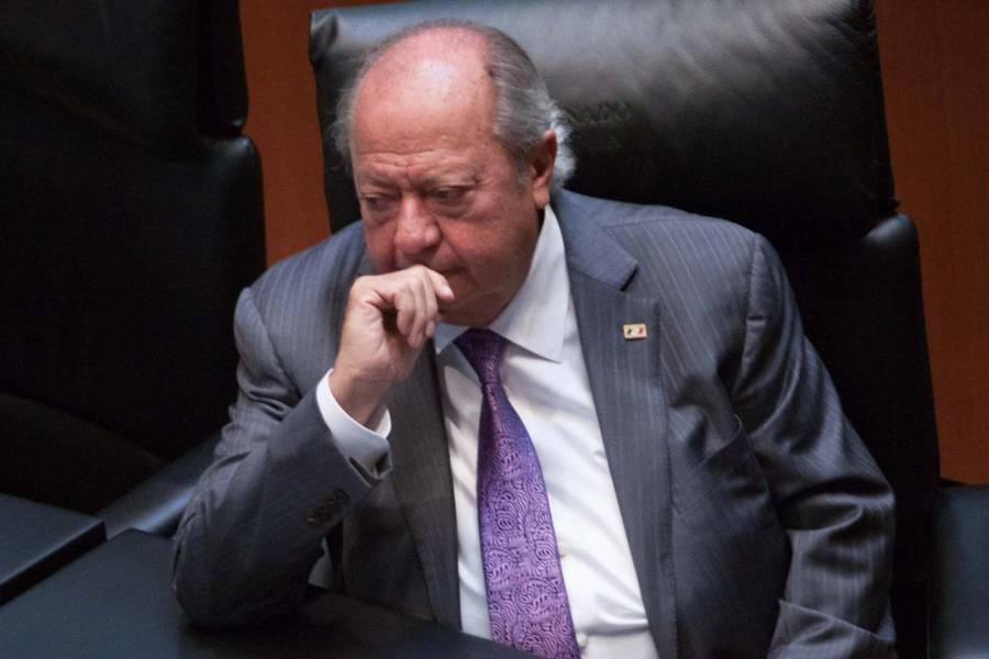 AMLO se pronuncia ante deceso de Romero Deschamps, exlíder de Pemex