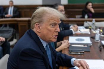 Un juez amenaza a Trump con sanciones y hasta c&aacute;rcel por insultos