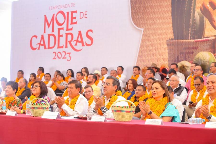 Declaran Patrimonio Cultural Intangible el Mole de Caderas