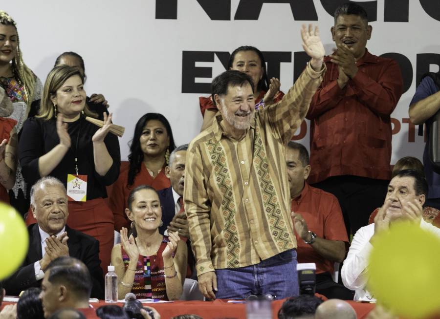 Tras problemas de salud, Fernández Noroña se reincorpora a gira de Sheinbaum