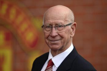 Muere Sir Bobby Charlton, leyenda del futbol ingl&eacute;s