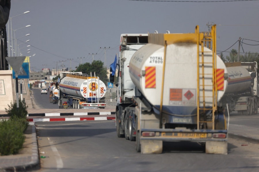 Nuevo convoy de ayuda entra en Gaza asolada por recrudecimiento de bombardeos de Israel