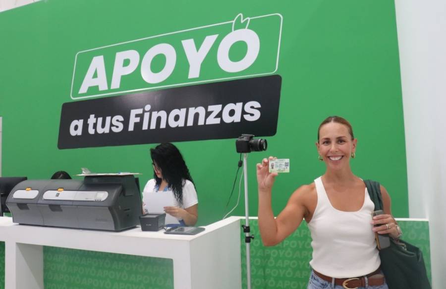 SEFIN entrega cerca de medio mill&oacute;n de licencias gratuitas y permanentes