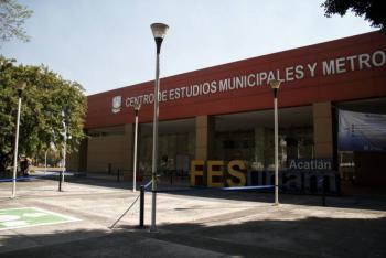 Estudiantes de FES Acatl&aacute;n buscan di&aacute;logo mientras contin&uacute;an las protestas