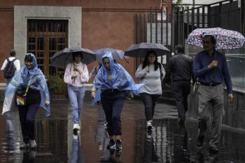 Lluvias fuertes en la CDMX generan alerta amarilla