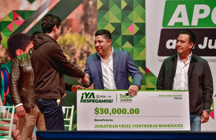 Gobierno del Estado invierte 3.7 millones para jóvenes potosinos