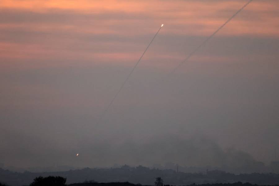 Cohete lanzado en guerra Israel-Hamás hiere a seis en poblado fronterizo egipcio