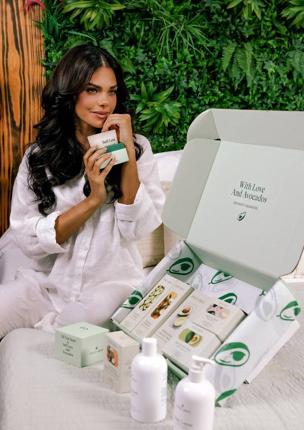 Livia Brito es la nueva imagen de la marca eva+avo
