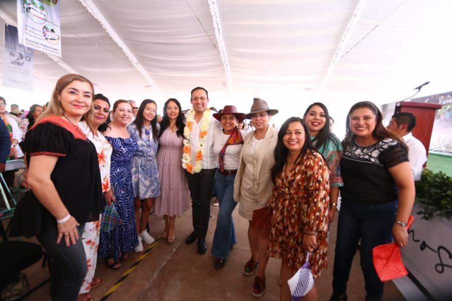 Reafirma Eduardo Castillo su compromiso de legislar y gestionar acciones para la Mixteca