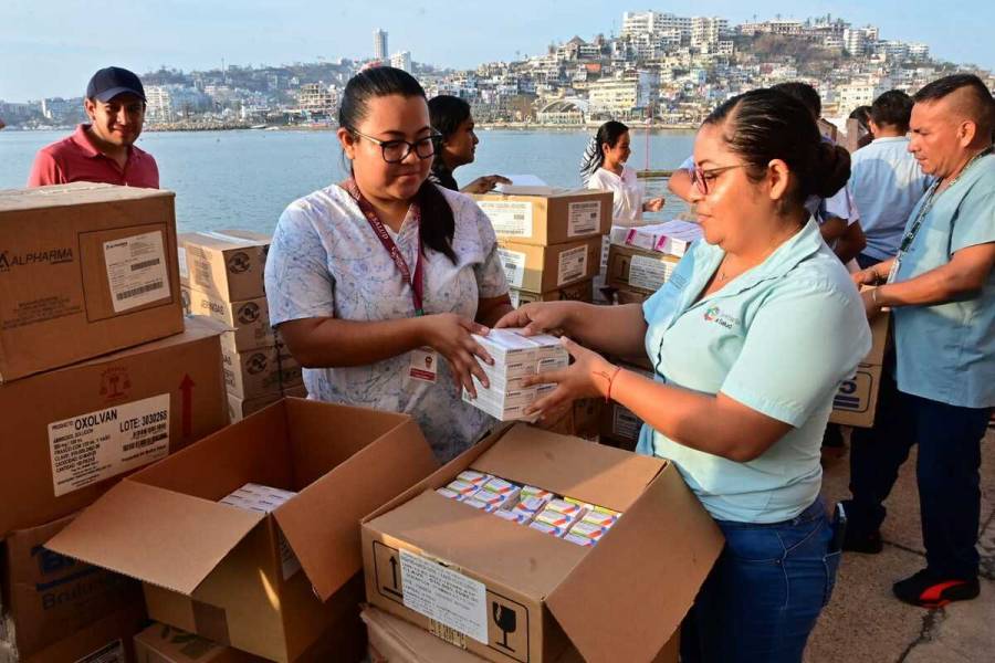 En Guerrero, más de 800 profesionales de la salud fortalecen atención médica