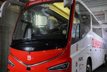Ligue 1 | Fiscal&iacute;a anuncia investigaci&oacute;n por ataque al autocar del Lyon en Marsella