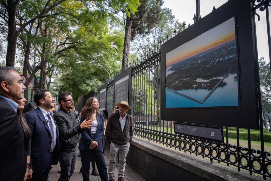 Inauguran muestra fotográfica de la SEDATU en rejas de Chapultepec