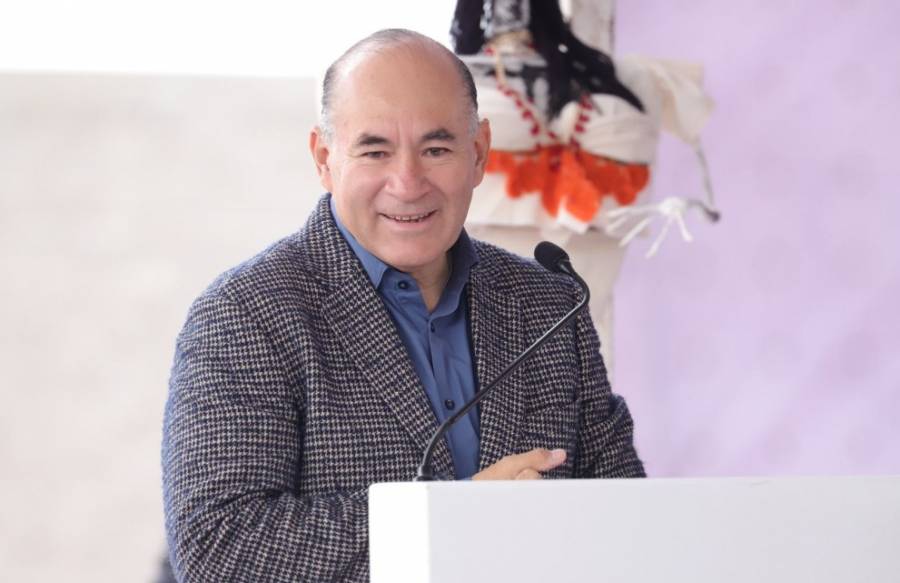 Enrique Galindo busca revisión de tarifas de agua en San Luis Potosí