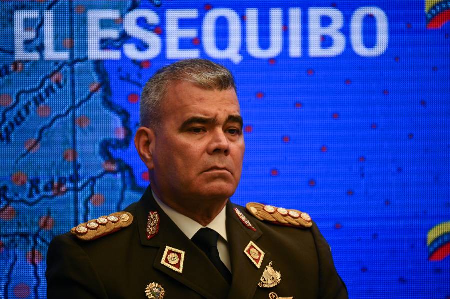 Gobierno y oposición de Venezuela critican jefe de la OEA por postura sobre Guyana