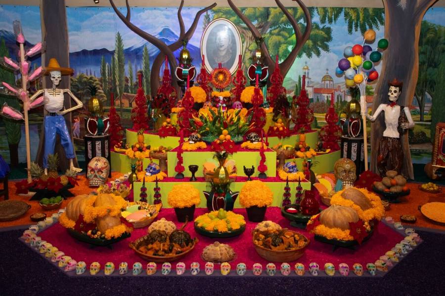 Tradición de Día de Muertos fomenta la identidad y gobernabilidad en el país
