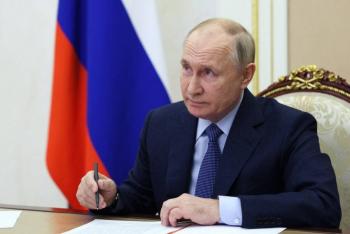 Putin firma la salida de Rusia del tratado que proh&iacute;be las pruebas nucleares