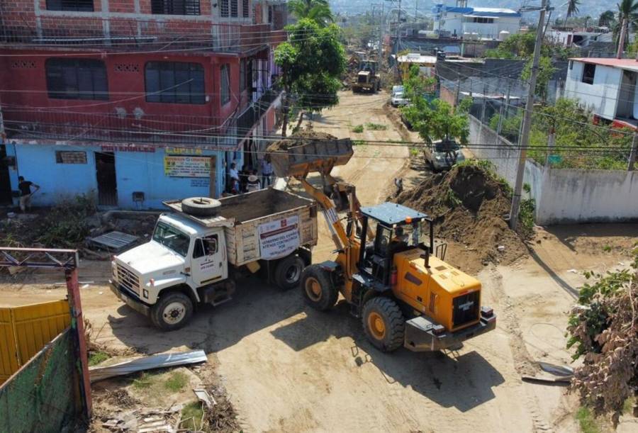 Intensifica Evelyn Salgado acciones de limpieza en Acapulco