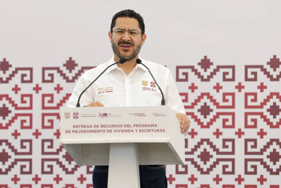 Anuncia Batres aumento en presupuesto de vivienda social para 2024