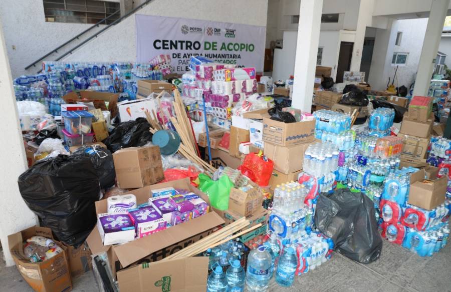 Gobierno de SLP envía 40 toneladas de víveres a damnificados de guerrero