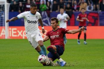 Girona remonta contra Osasuna y se coloca l&iacute;der provisional