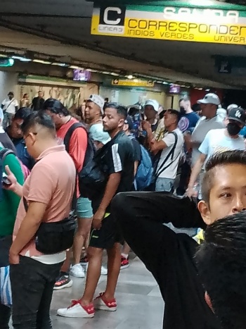 HISTORIAS EN EL METRO: EL BUENO, EL MALO Y EL FEO