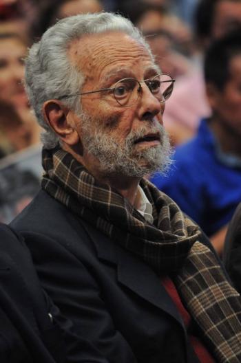 El legado filos&oacute;fico de Enrique Dussel: Explorando sus ideas fundamentales en 4 textos