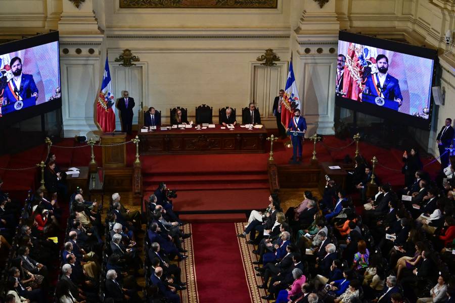 Boric convoca plebiscito por nueva propuesta de Constitución conservadora para Chile