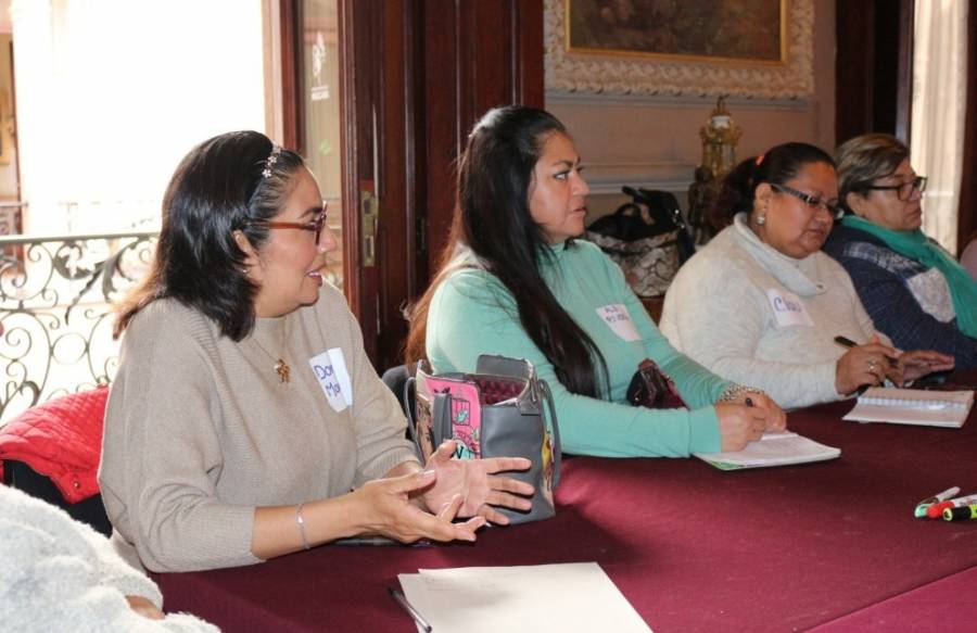 Impulso al emprendimiento femenino en SLP contra la violencia de género