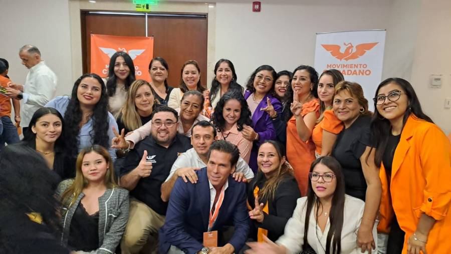 Que la gente se informe, dice AMLO sobre aspiraciones pol&iacute;tica de 