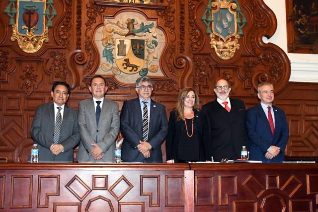 Inaugura BUAP 33 edición de la Escuela Complutense Latinoamericana