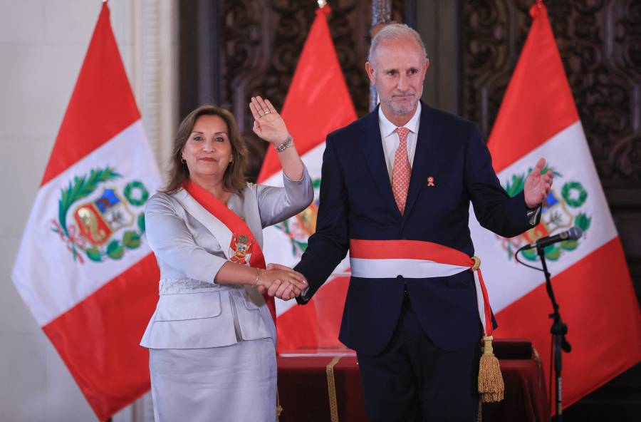 Perú nombra nuevo canciller tras polémica por frustrada reunión entre Boluarte y Biden