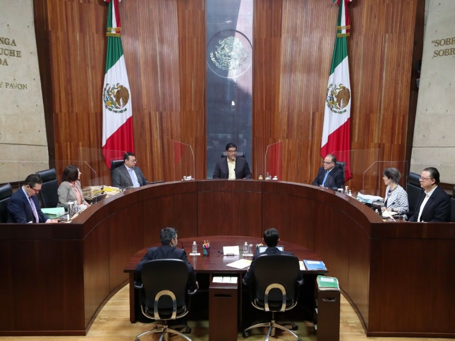 TEPJF confirma paridad de género en candidaturas a gubernaturas