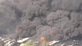 Incendio consume planta qu&iacute;mica en Shepherd, Texas