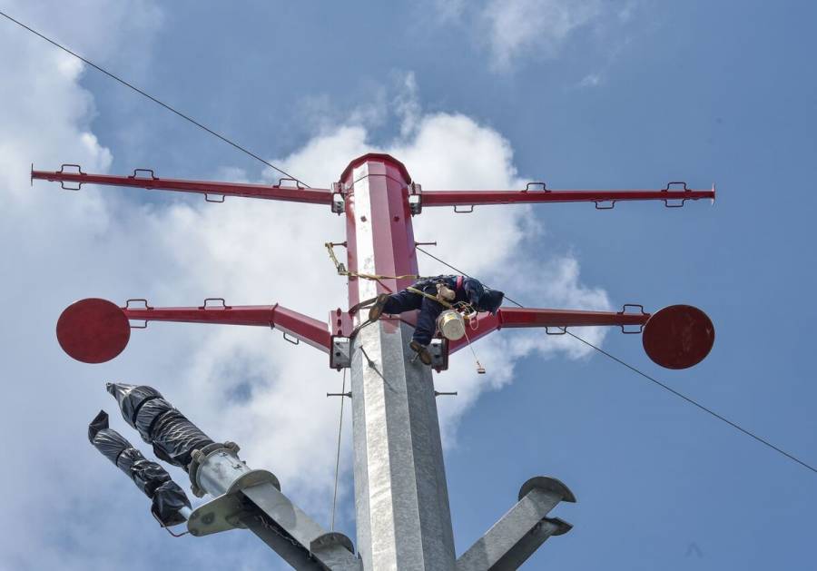 Urge más inversión en generación y transmisión eléctricas: ICC