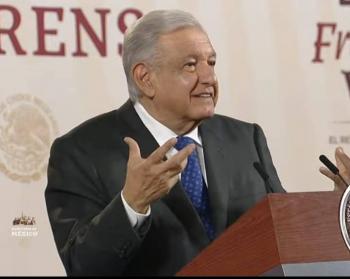 Celebra AMLO aprobación de PEF