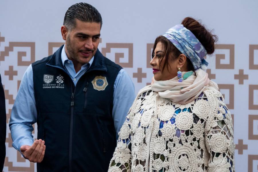 Omar García Harfuch declinaría a favor de Clara Brugada
