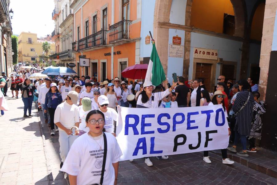 Suspensión indefinida: Juez federal frena extinción de fideicomisos del poder judicial