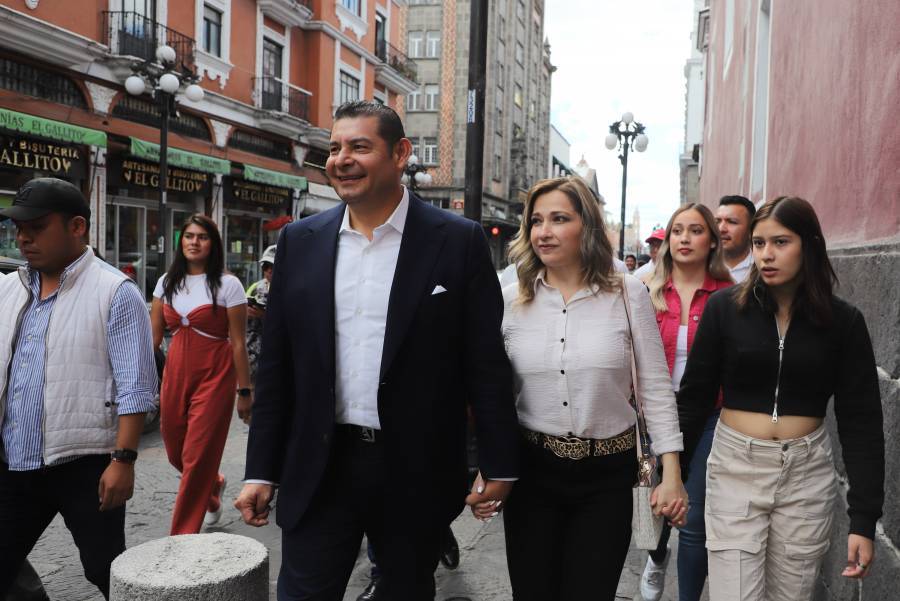Armenta minimiza campaña negra en su contra