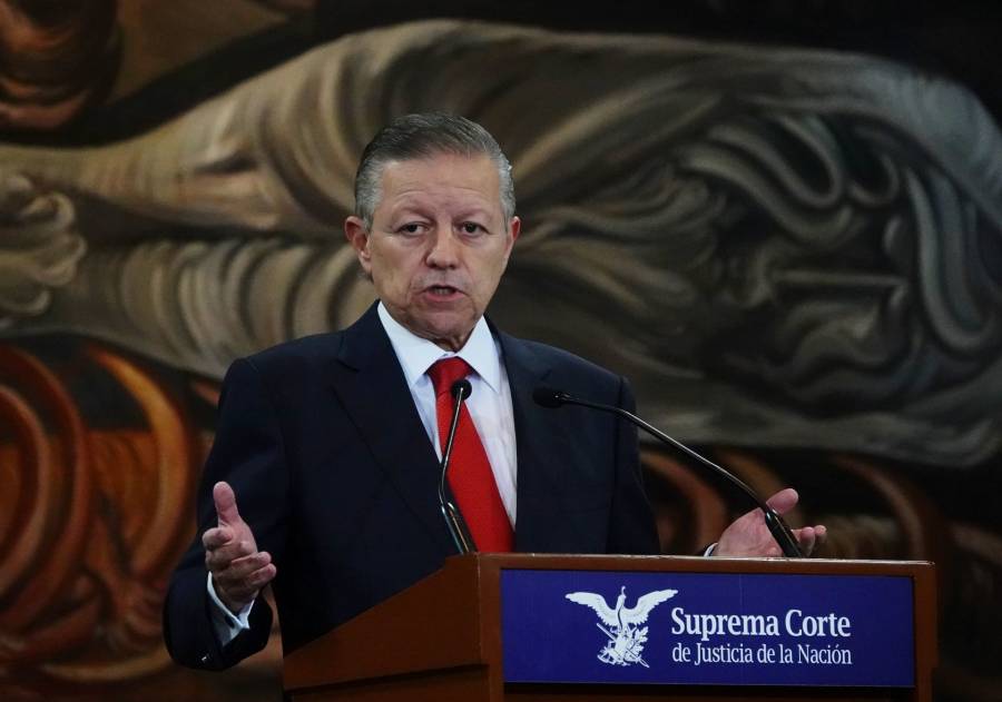 Comisión del Senado aprueba renuncia de Arturo Zaldívar como ministro de la SCJN