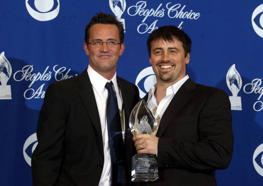 Matt LeBlanc y Courteney Cox rinden homenaje a Matthew Perry