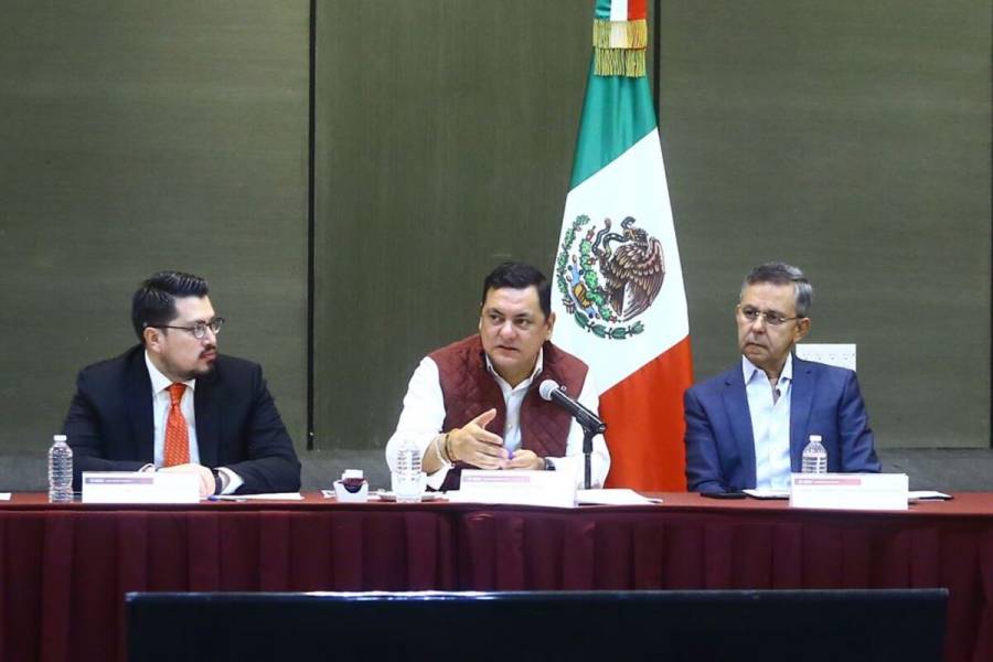Gobierno trabaja para que Acapulco vuelva a ponerse de pie: César Yáñez